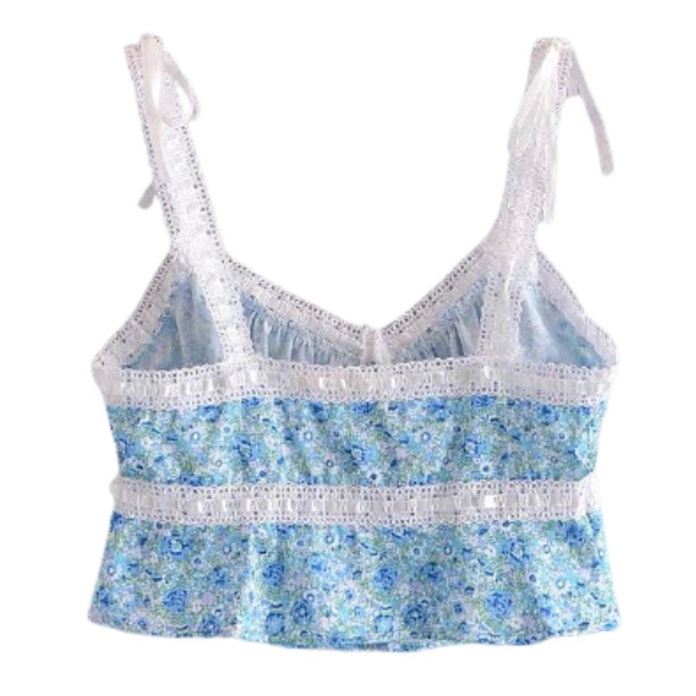 blue skies strangers and lovers crop top size medium NWT - Picture 2 of 3